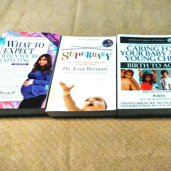 Lot of 3 Expectant and New Mothers Books – Great Price! - Picture 1 of 2
